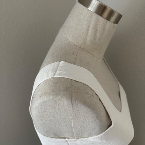 A.L.C. Victoria Knit Top Sleeveless Square Neckline Sleek Minimalist White XS - Picture 6 of 10